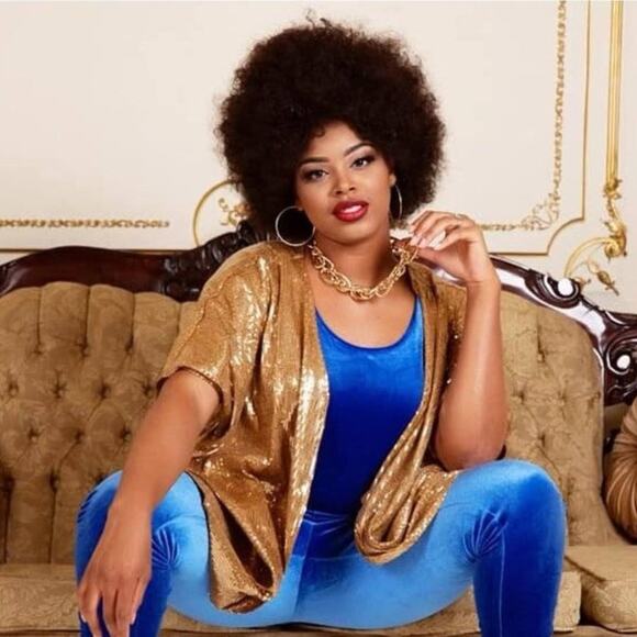 Shavonne Dorsey Silvia Sequin Kimono/Topper - Gold - size L - Picture 3 of 16